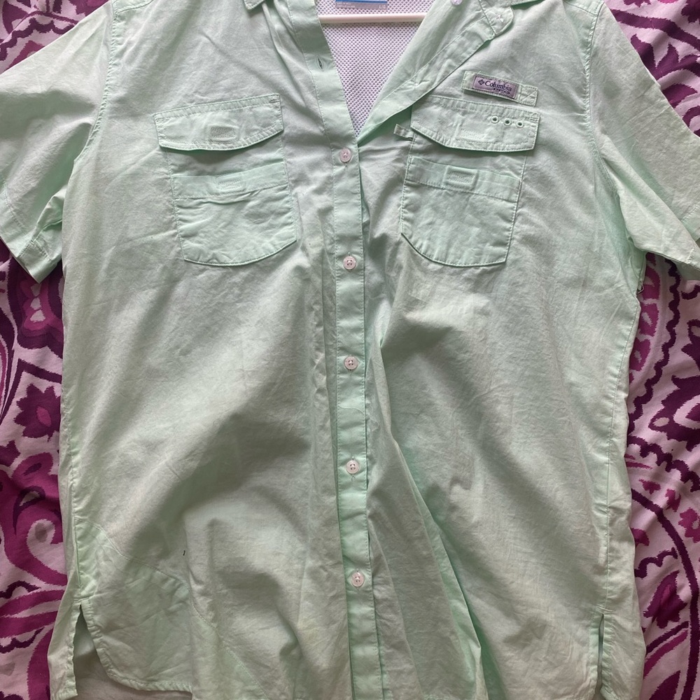 never worn Columbia fishing shirt